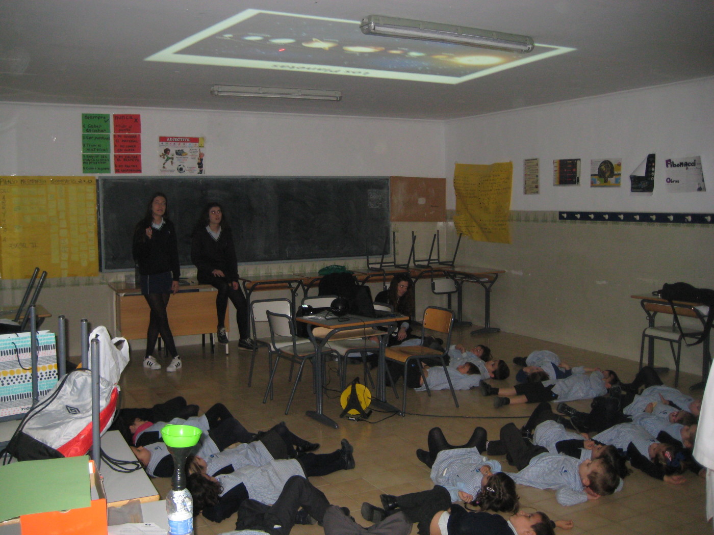 Alumnos de 4º ESO y 1º Bachiller realizan el Proyecto Menuda Ciencia