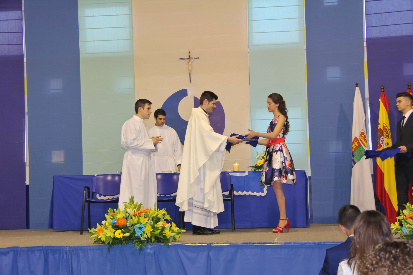 Acto de imposición de Becas de la XXX promoción del Colegio Salzillo
