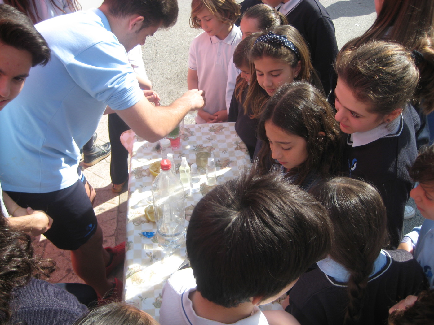 4.º ESO y 1.º de Bachillerato realizan el Proyecto Menuda Ciencia 2017