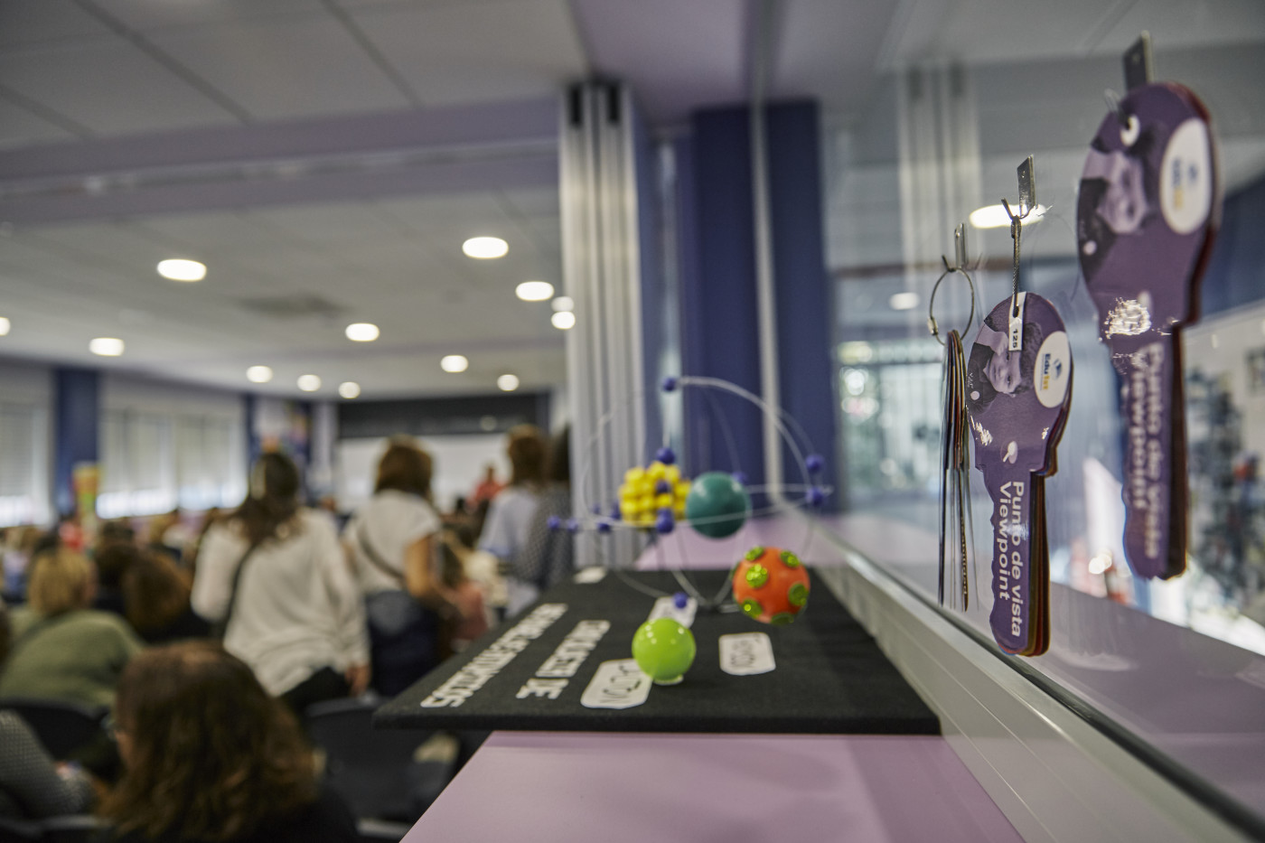 Docentes de 5 Países visitan el Colegio