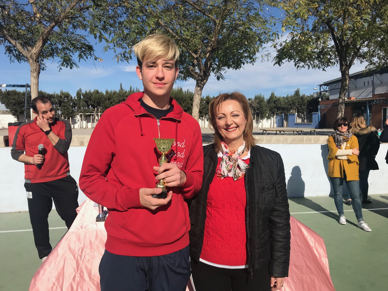 Entrega de Medallas en Secundaria y Bachillerato fiestas del Colegio 2018