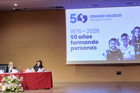Gran jornada educativa en el MUDEM por el 50.º aniversario del Colegio Salzillo