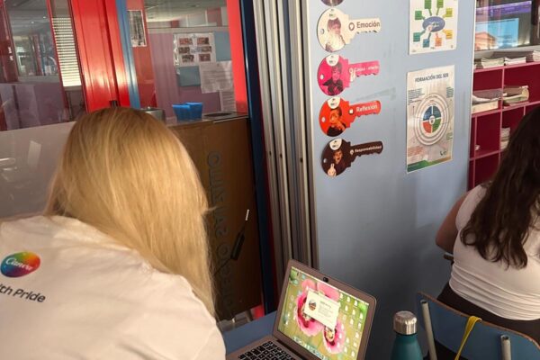 El Colegio Salzillo impulsa un programa para integrar la Inteligencia Artificial en el aula.